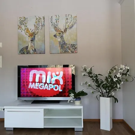 Anna - Modern Flat With Sauna - 24h Check In Appartement